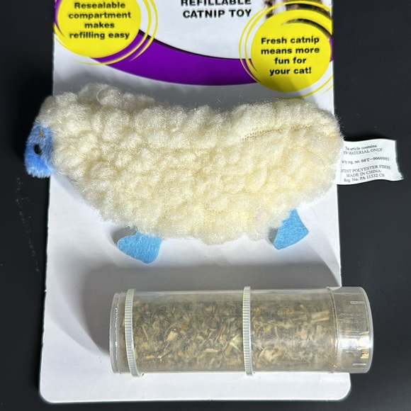 Spot Refillable Catnip Toy…in original packaging. - Picture 6 of 6